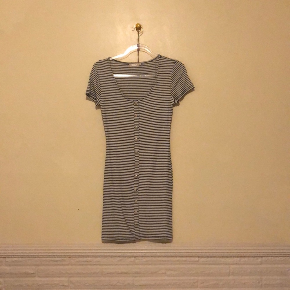 HEART&HIPS STRIPPED DRESS